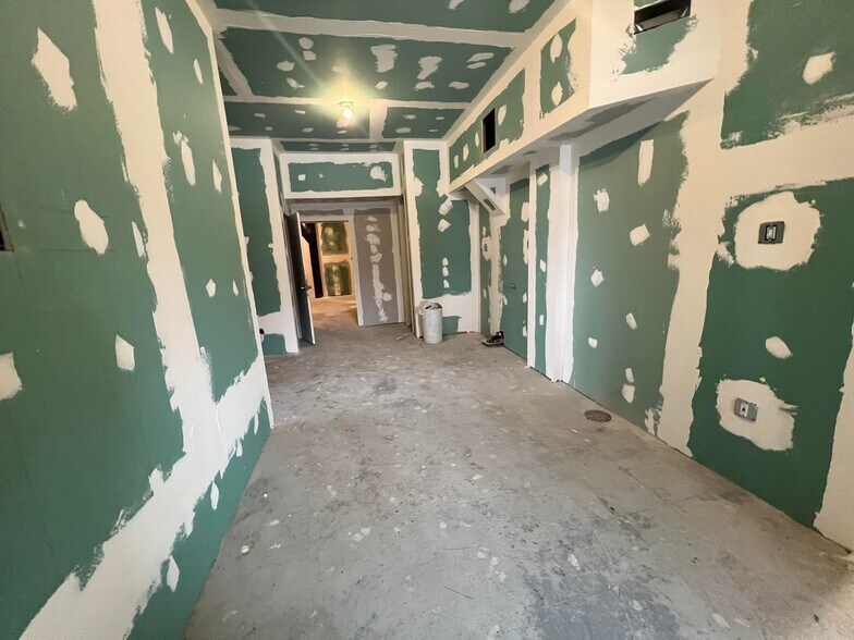 More Photos Of 421 Washington Blvd, Ogden General Retail For Sale