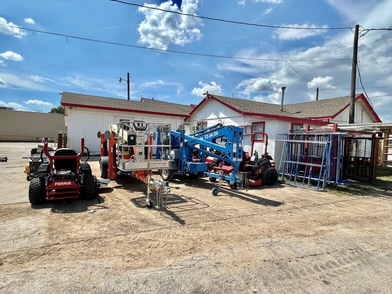 More Photos Of 2818 E Hwy 82, Gainesville Freestanding For Sale