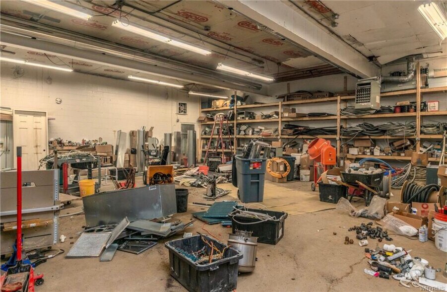 More Photos Of 3231 Harlem Rd, Cheektowaga Warehouse For Sale