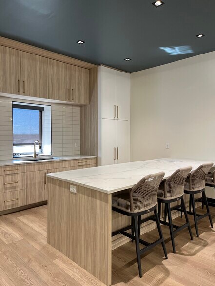 More Photos Of 3202 W 5000 S, Rexburg Office For Lease