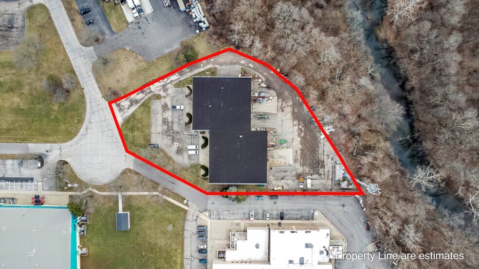 More Photos Of 4091-4099 Venture Pl, Groveport Warehouse For Sale