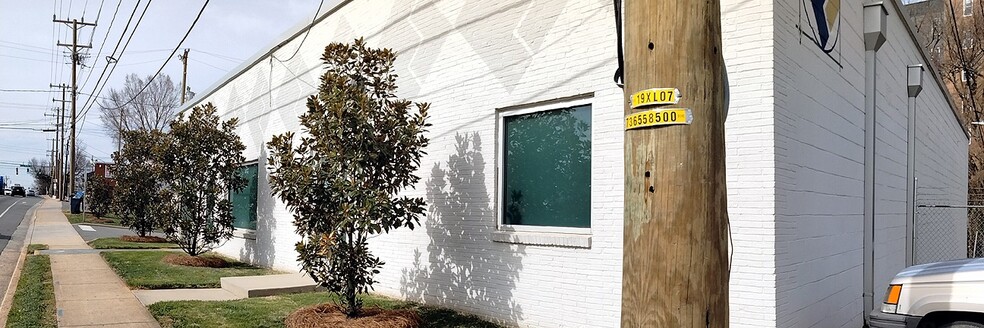 More Photos Of 306 Clanton Rd, Charlotte Office For Lease