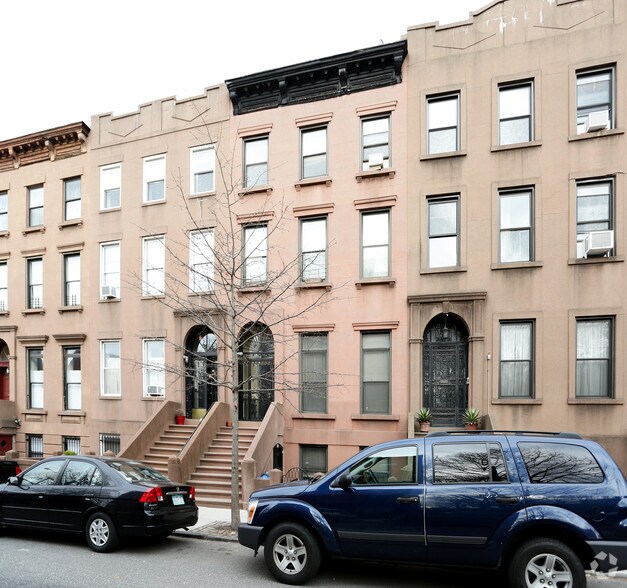 More Photos Of 602 Henry St, Brooklyn Apartments For Sale