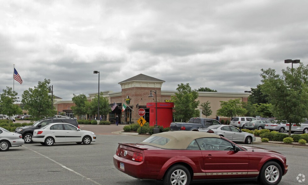 More Photos Of 12551 Jefferson Ave, Newport News Unknown For Lease