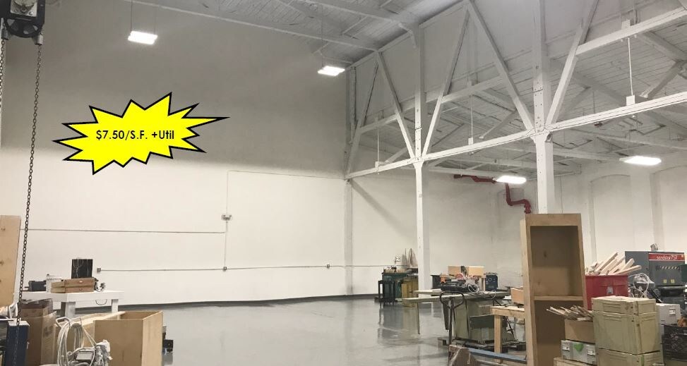More Photos Of 336 Weir St, Taunton Warehouse For Lease