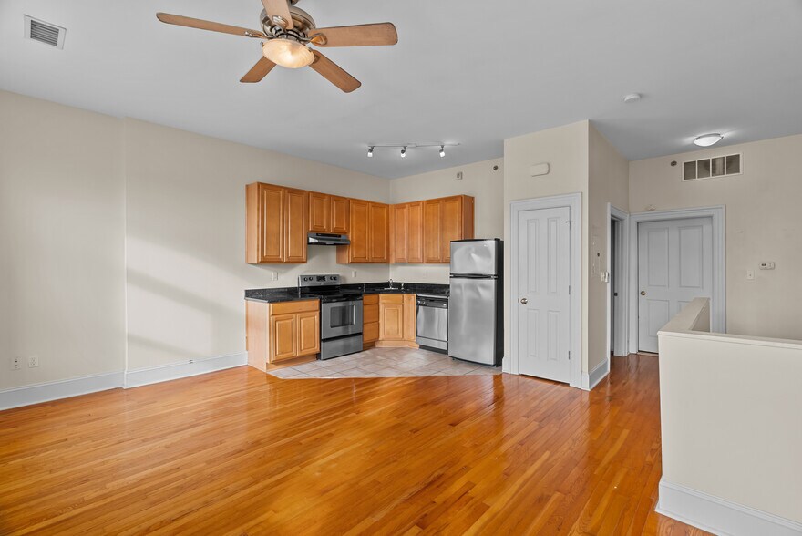 More Photos Of 4343-4353 Manchester Ave, Saint Louis Apartments For Sale