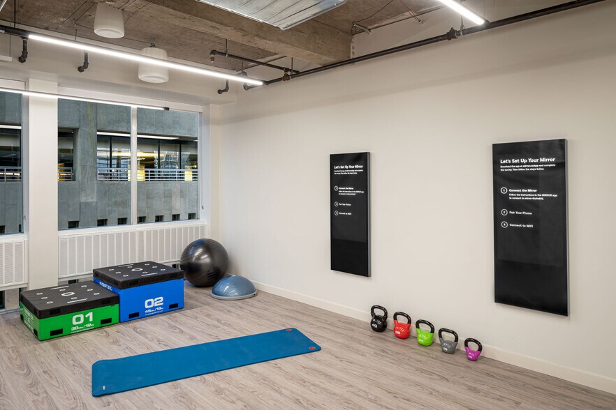 More Photos Of 1700 Broadway, Denver Office For Sale