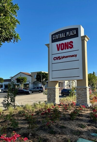 More Photos Of 700-960 Arneill Rd, Camarillo Unknown For Lease