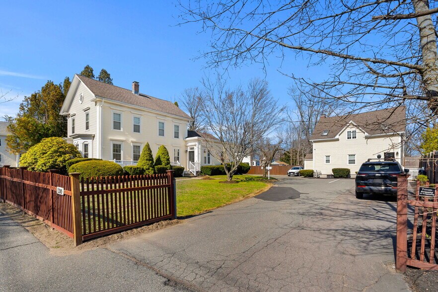 More Photos Of 130 Pine St, Danvers Apartments For Sale