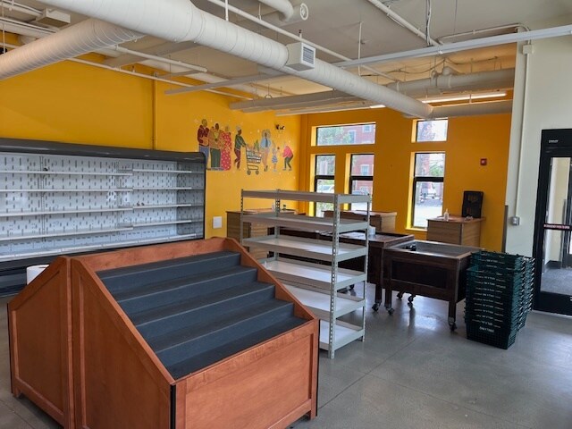 More Photos Of 135 Lafayette St, Salem Apartments For Lease