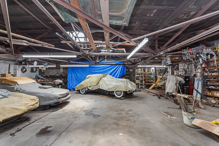 More Photos Of 307 Paterson Ave, East Rutherford Auto Repair For Sale