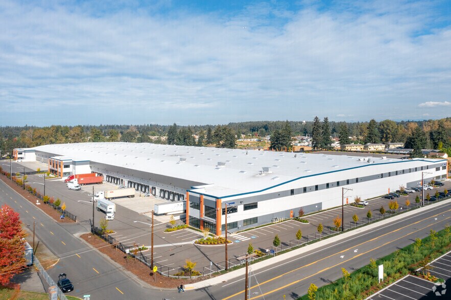 More Photos Of 14801 Spring St SW, Lakewood Warehouse For Lease