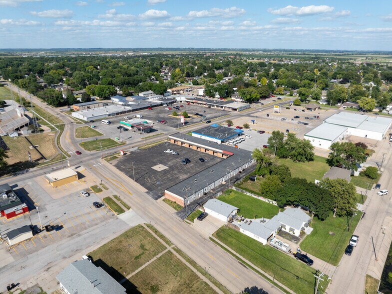 More Photos Of 1835 E Military Ave, Fremont Office For Lease