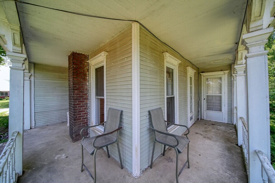 More Photos Of 15379 Howard Rd, Hanover Flex For Sale