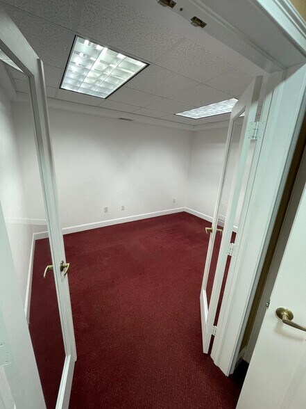 More Photos Of 5951 NW 173rd Dr, Miami Medical For Sale