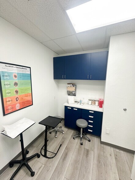 More Photos Of 600 S Dobson Rd, Chandler Medical For Lease