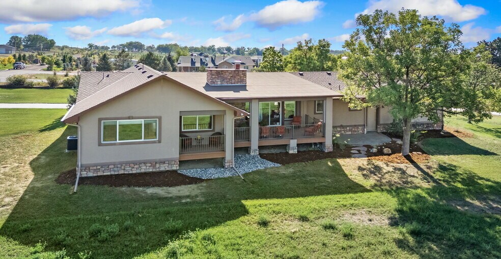 More Photos Of 13299 E County Line Rd, Longmont Flex For Sale