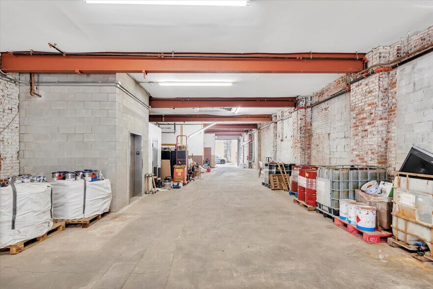 More Photos Of 1314-1316 S Howard St, Philadelphia Manufacturing For Sale