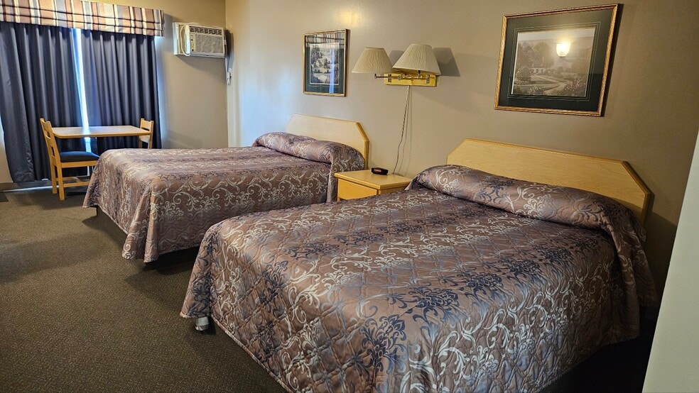 More Photos Of 238 Sims Ave, Weyburn Hotel For Sale