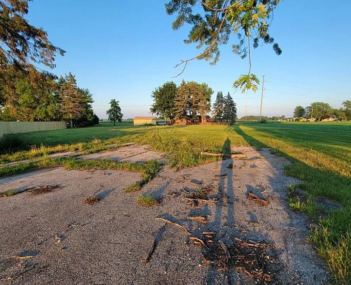 More Photos Of 6579 Westside Saginaw Rd, Bay City Land For Sale