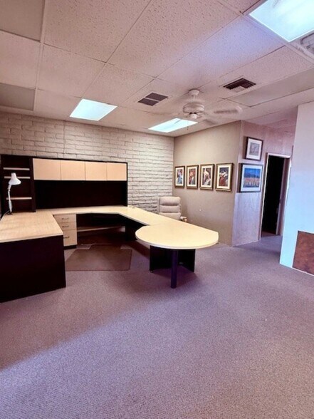 More Photos Of 73350 El Paseo, Palm Desert Storefront Retail Office For Sale