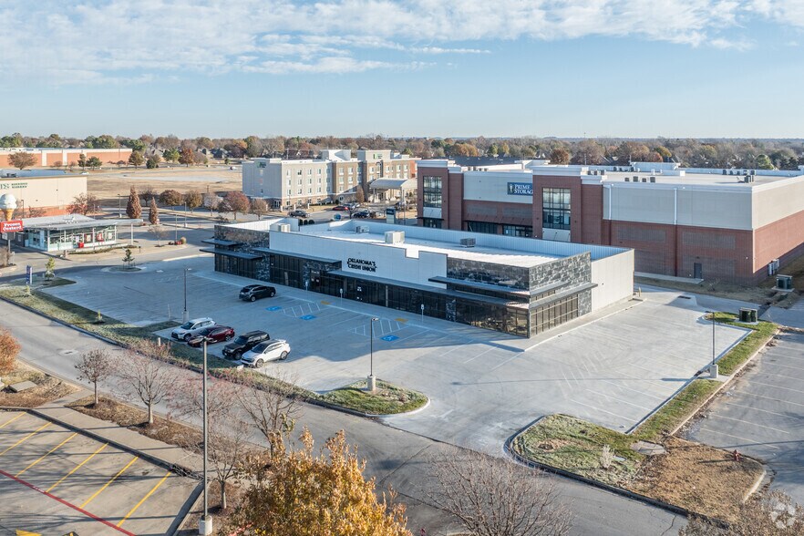 Primary Photo Of 10245 S 82nd E Ave, Tulsa Storefront Retail Office For Lease