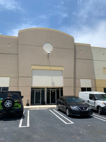 More Photos Of 10811-11199 NW 122nd St, Medley Warehouse For Lease