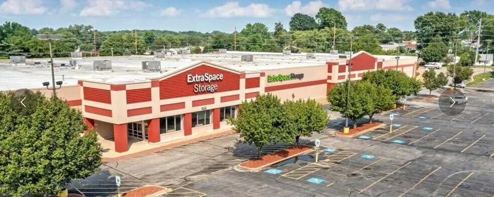 Primary Photo Of 10835 Saint Charles Rock Rd, Saint Ann Self Storage For Lease