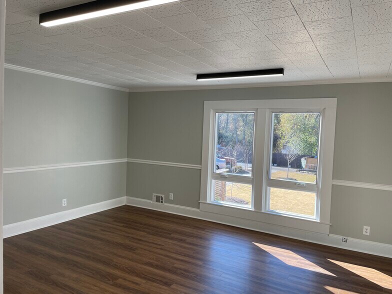 More Photos Of 1244 Clairmont Rd, Decatur Loft Creative Space For Lease