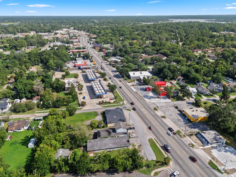 More Photos Of 7262 Lem Turner Rd, Jacksonville Auto Repair For Sale