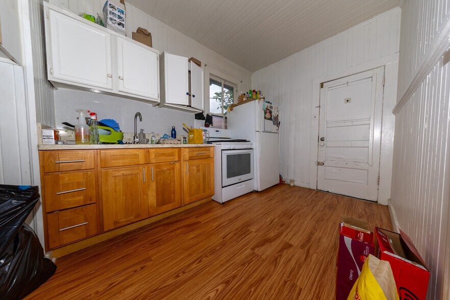 More Photos Of 1517 Miller St, Honolulu Apartments For Sale