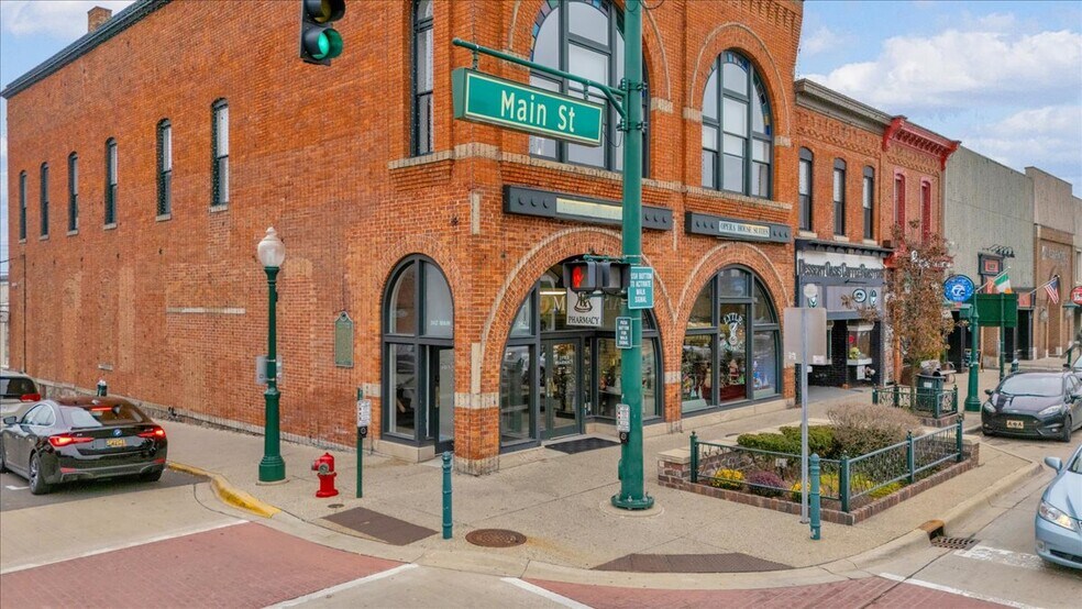 More Photos Of 500 Romeo Rd, Rochester Apartments For Sale