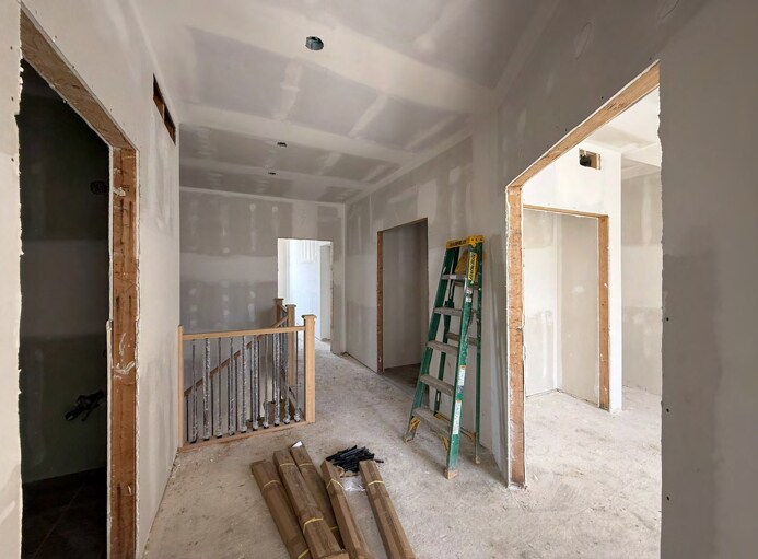 More Photos Of 2700 Mewburn Rd, Niagara Falls Apartments For Sale