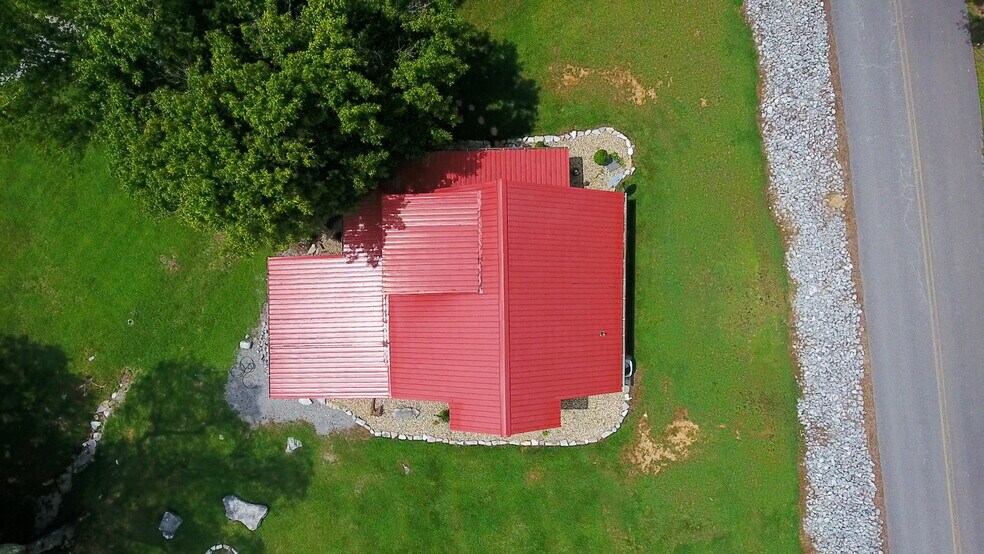 More Photos Of 177 Providence Rd, Fayetteville Specialty For Sale