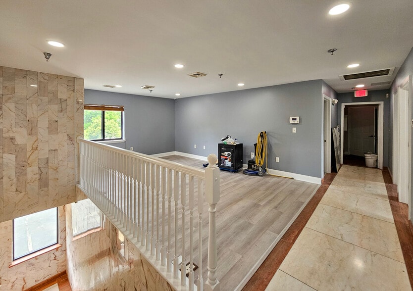 More Photos Of 6301 Foxley Rd, Upper Marlboro Light Manufacturing For Lease