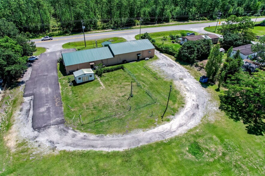 More Photos Of 2805 Fort Argyle Rd, Bloomingdale Bar For Sale