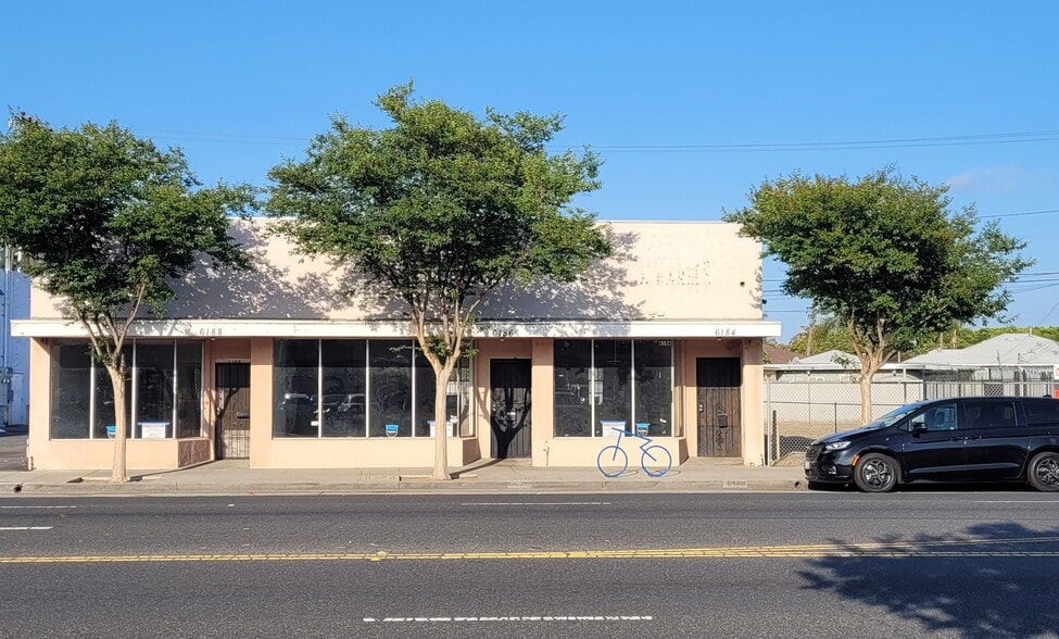 Primary Photo Of 6184 Atlantic Ave, Long Beach Storefront For Sale