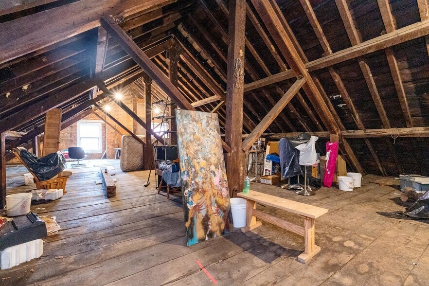 More Photos Of 100 W German St, Shepherdstown Storefront Retail Residential For Sale