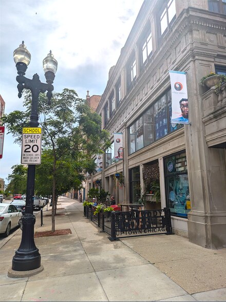 More Photos Of 939 W Wilson Ave, Chicago Office For Lease