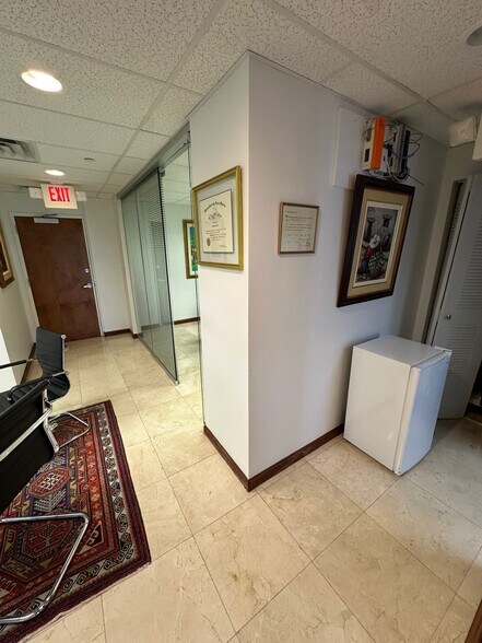 More Photos Of 4300 Biscayne Blvd, Miami Office Residential For Sale