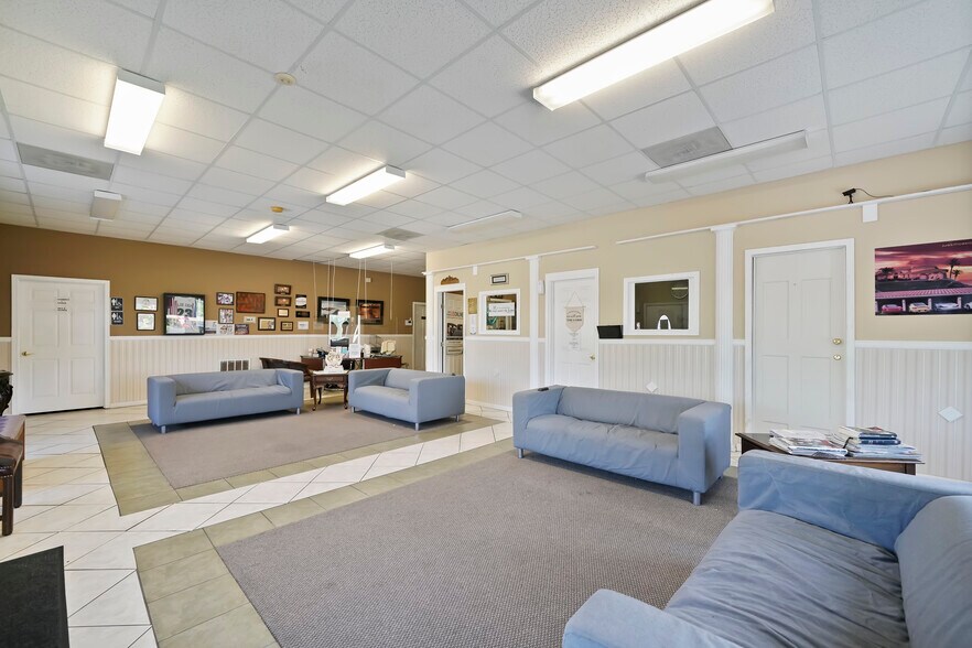 More Photos Of 2555 Allen Genoa Rd, Pasadena Land For Sale