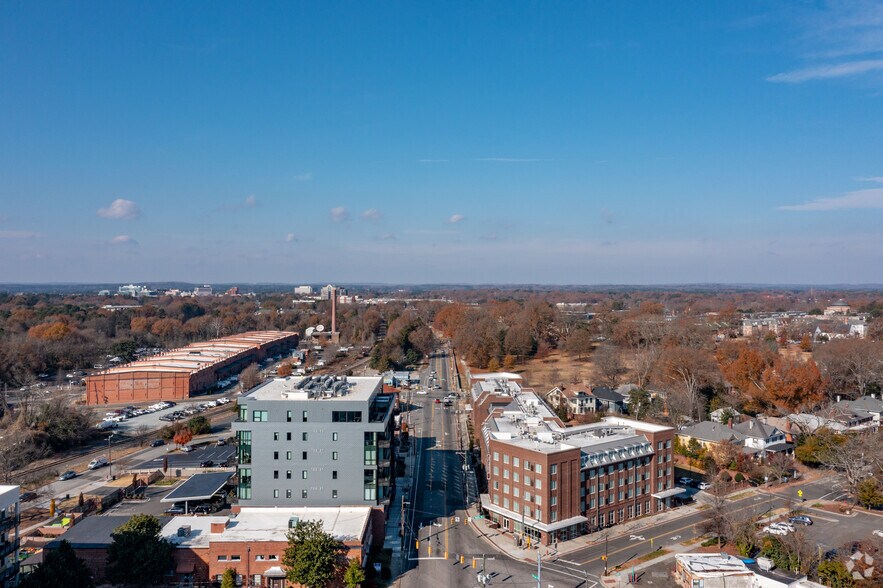 More Photos Of 1108 W Main St, Durham Hotel For Lease