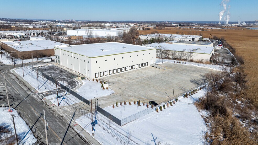 Primary Photo Of 245 Paterson Plank Rd, Carlstadt Distribution For Lease