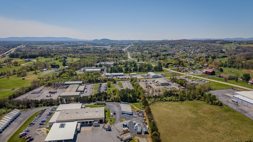 More Photos Of 52 Mid Valley Ln, Verona Warehouse For Sale