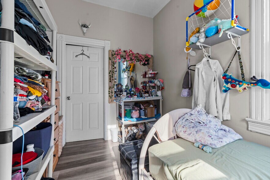 More Photos Of 1023-1029 Van Duzer St, Staten Island Apartments For Sale