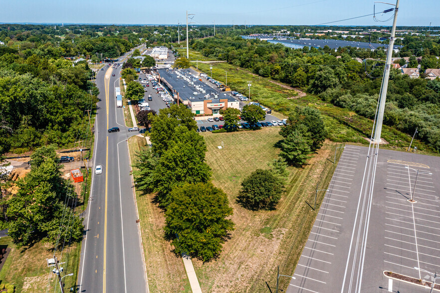 Primary Photo Of 337 Applegarth Rd, Monroe Township Unknown For Lease