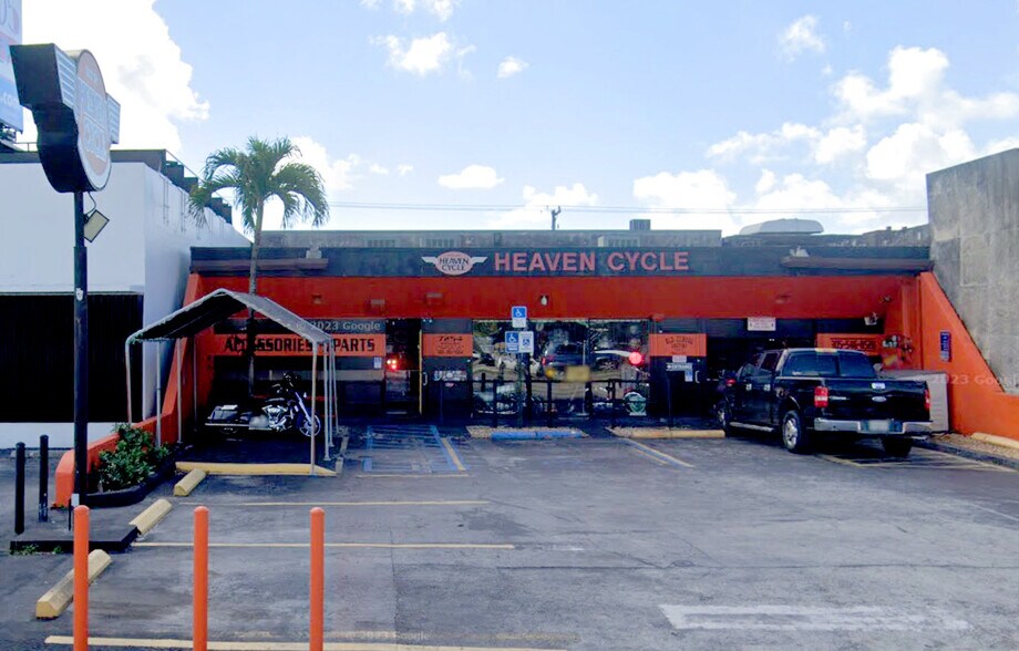 More Photos Of 7254 Bird Rd, Miami General Retail For Sale