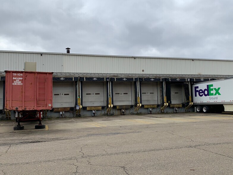 More Photos Of 500 Grant Ave, East Butler Manufacturing For Lease