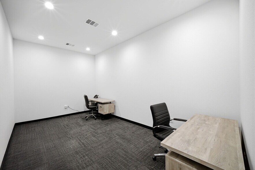 More Photos Of 23309 Kuykendahl Rd, Tomball Office For Sale