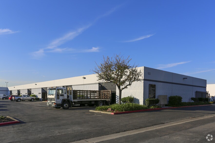 Primary Photo Of 901-945 S Greenwood Ave, Montebello Warehouse For Lease